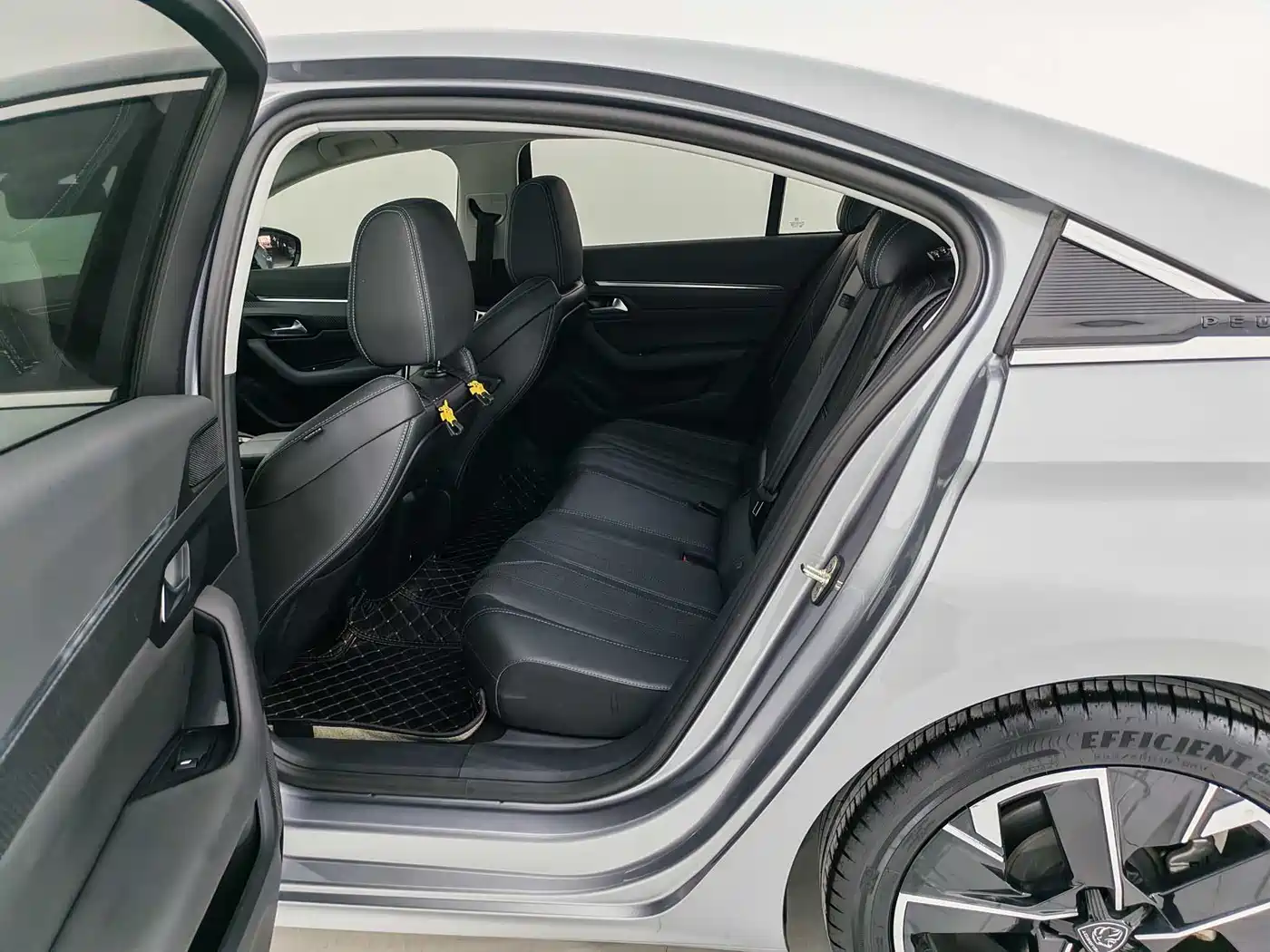 Peugeot 508 2023 508L 400THP Dynamic Flagship фото 12