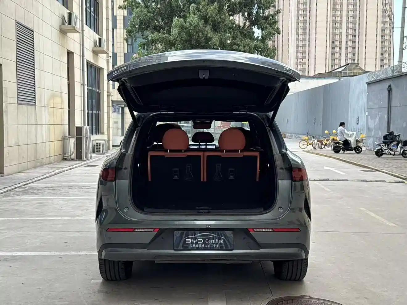 BYD Tang L 2025 DM 175KM Drone Player Edition фото 12
