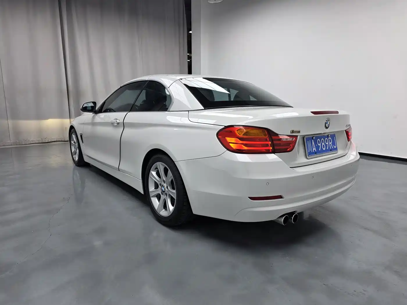 BMW 4 Series 2016 420i Convertible Fashion Line фото 13