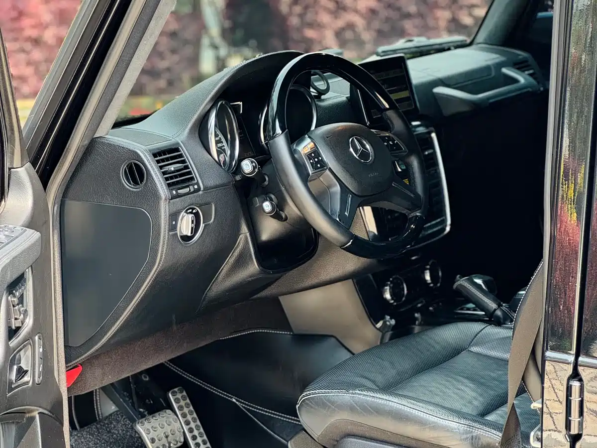 Mercedes-Benz G-Class AMG 2013 AMG G 63 фото 4