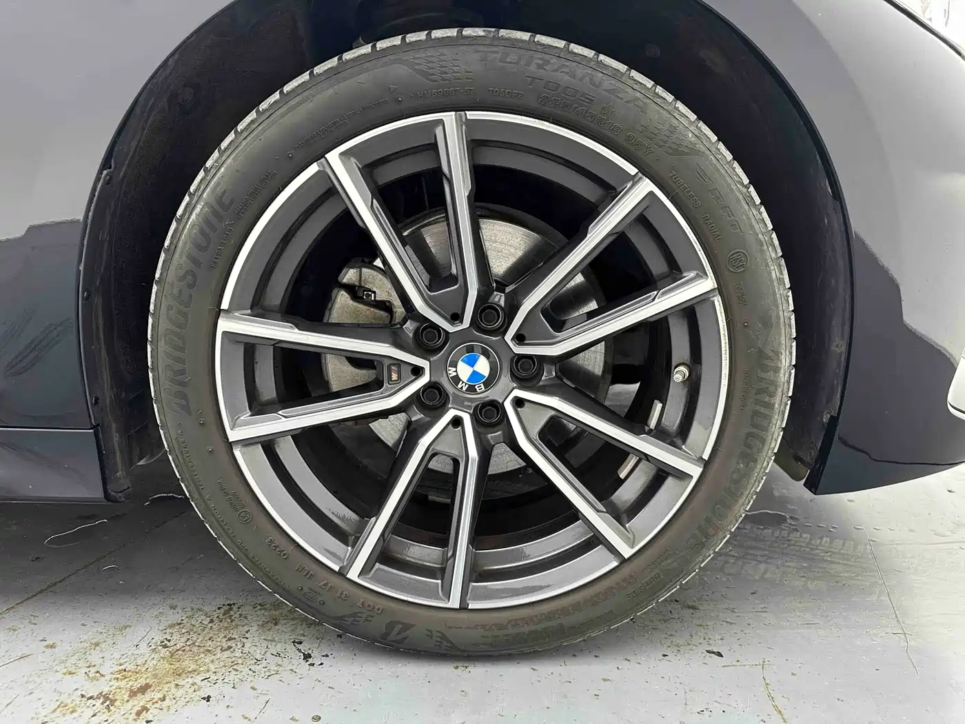 BMW 3 Series 2023 320Li M Sport Package фото 19