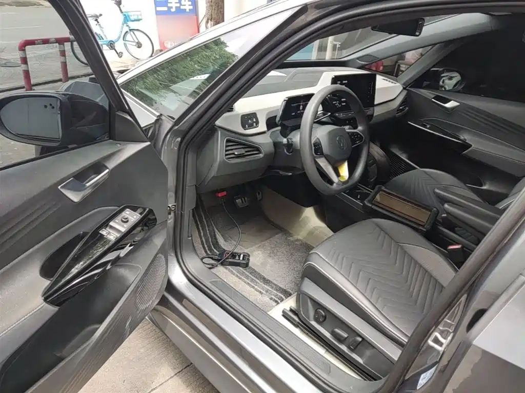 Volkswagen ID.3 2023 Upgraded Pure Intelligence Edition фото 16
