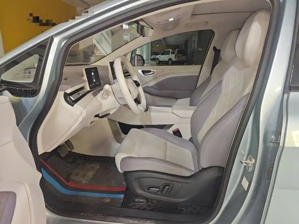MG MG4 EV 2025 2025 Base Model