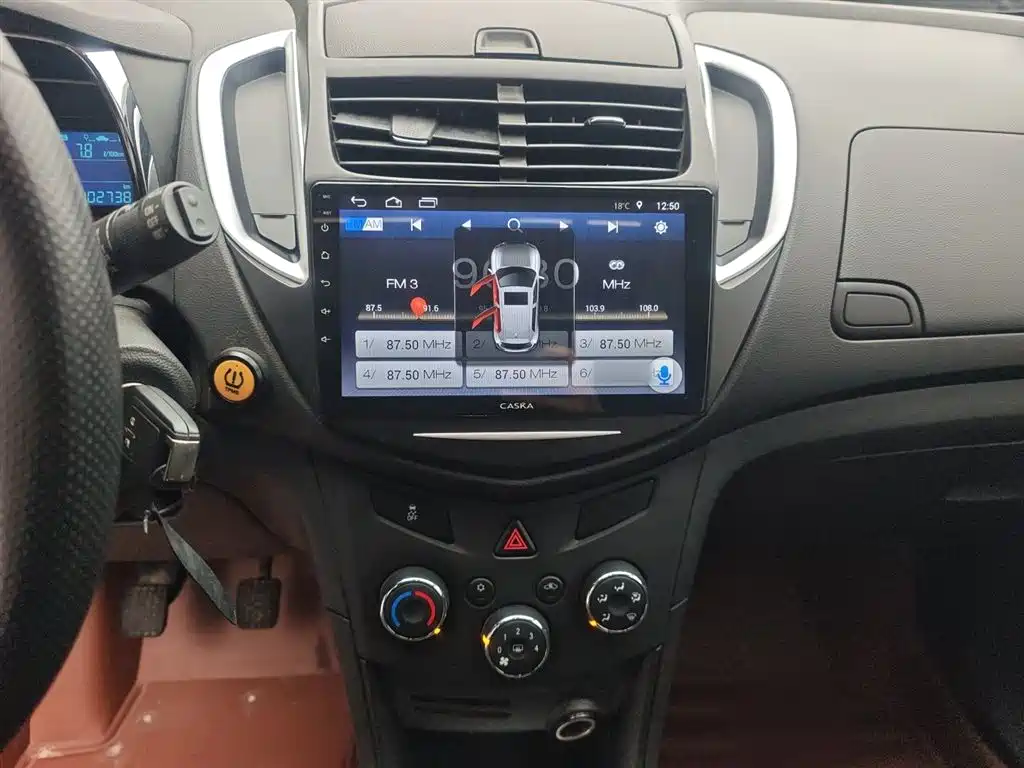 Chevrolet Trax 2016 1.4T Manual 2WD Comfort Sunroof Edition фото 11