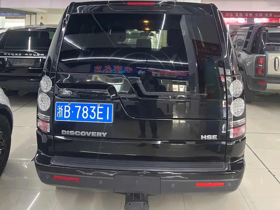 Land Rover Discovery 2014 3.0 SDV6 HSE Diesel фото 11