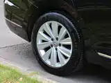 Фото 19 - Volkswagen Passat