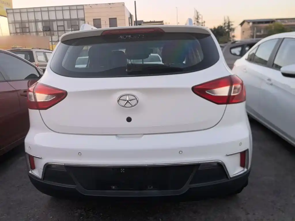 JAC Motors Refine S2 2015 2015 1.5L Manual Luxury Smart