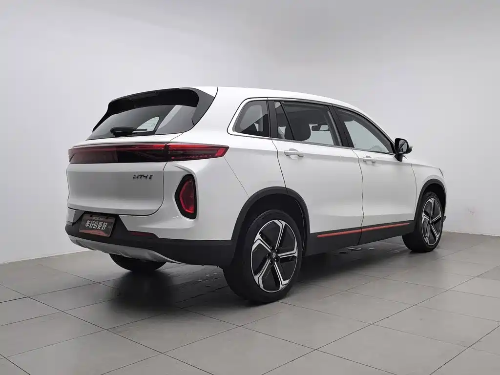 Skyworth Auto Skyworth HT-i 2024 2023 1.5L PHEV 115KM Smart Dragon Edition