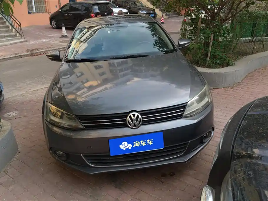 Volkswagen Sagitar 2014 1.4TSI Manual Luxury фото 2