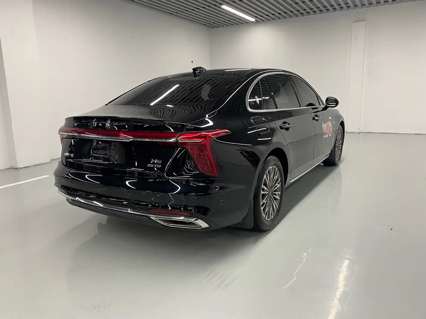 Hongqi H5 2024 1.5T DCT Smart Connect Flag Rhythm Edition фото 8