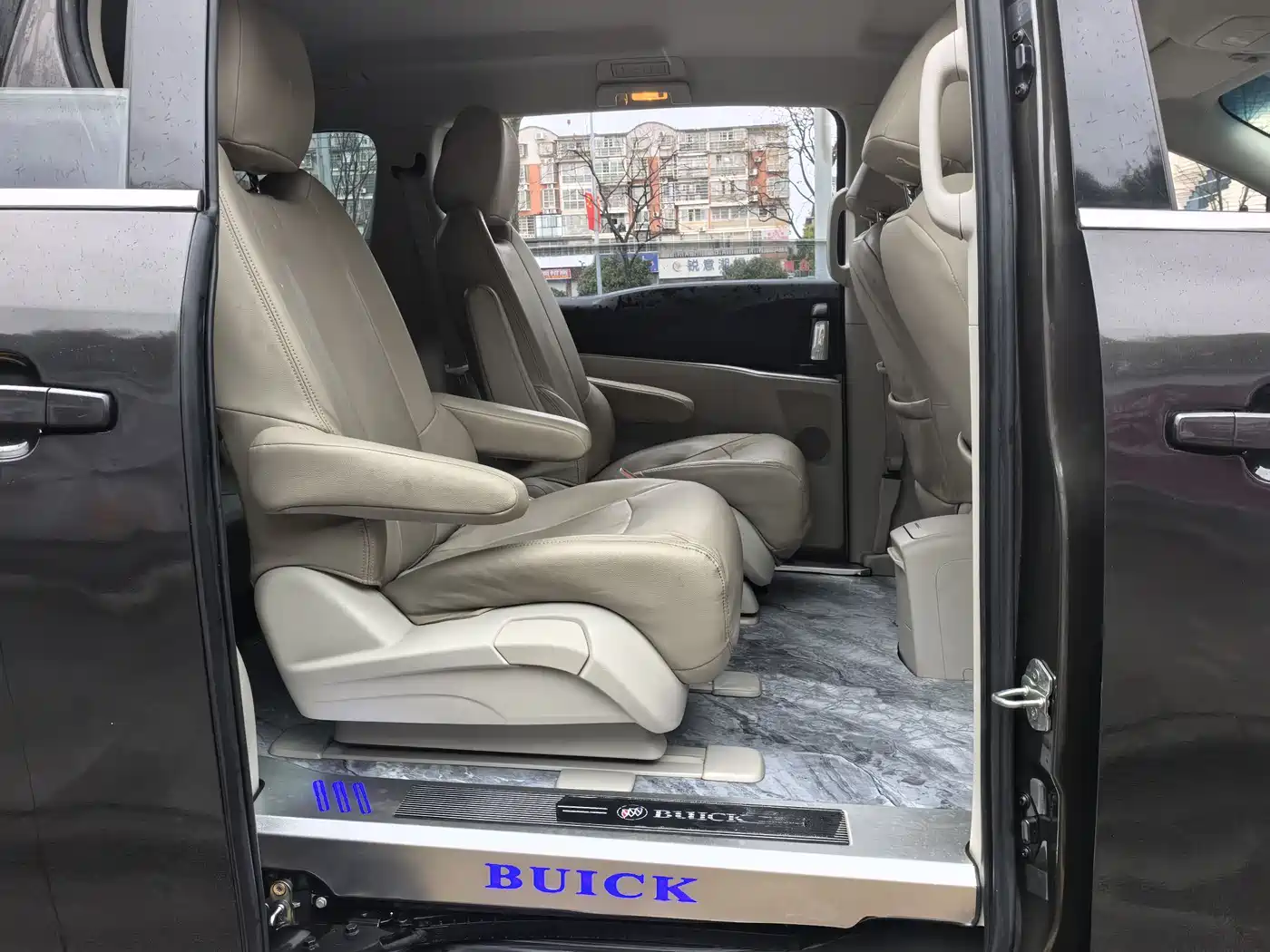 Buick GL8 2022 Land Business Class 652T Comfort фото 9