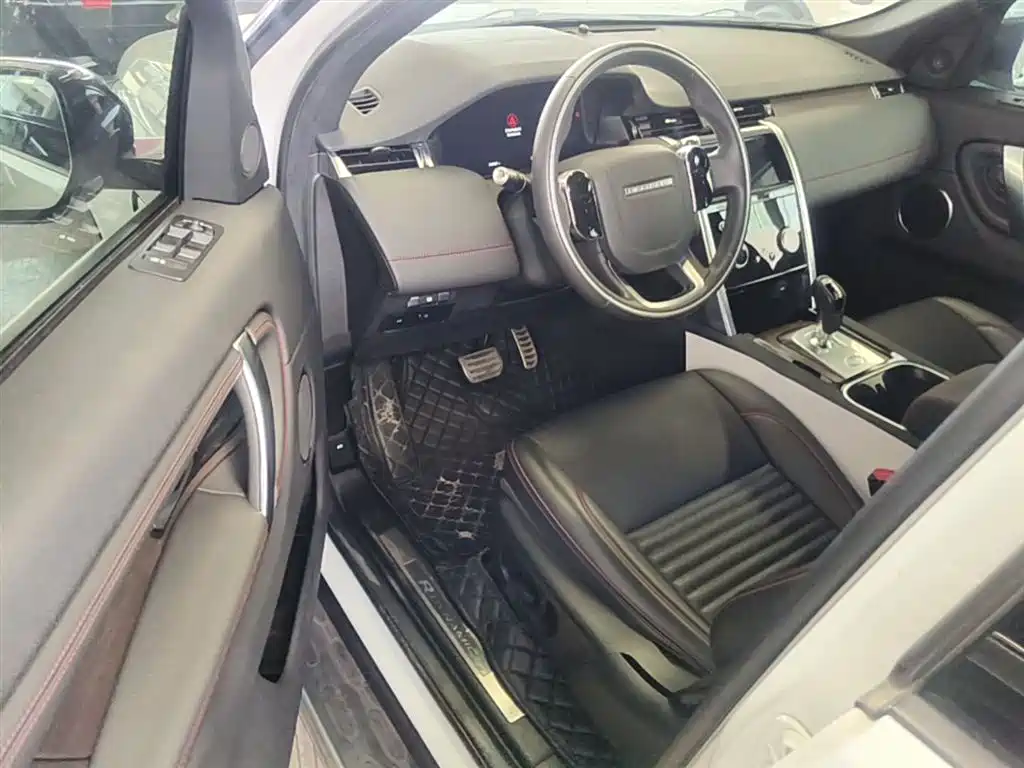 LAND ROVER DISCOVER SPORTS