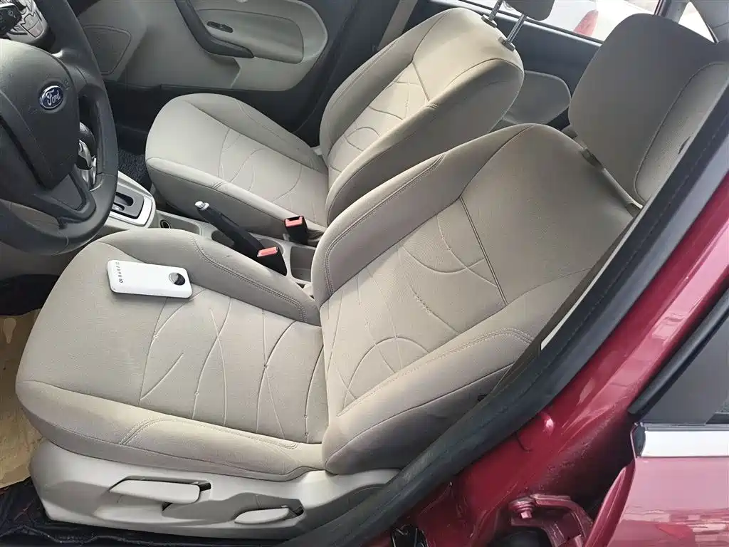 Ford Fiesta 2014 2013 Sedan 1.5L Automatic Fashion