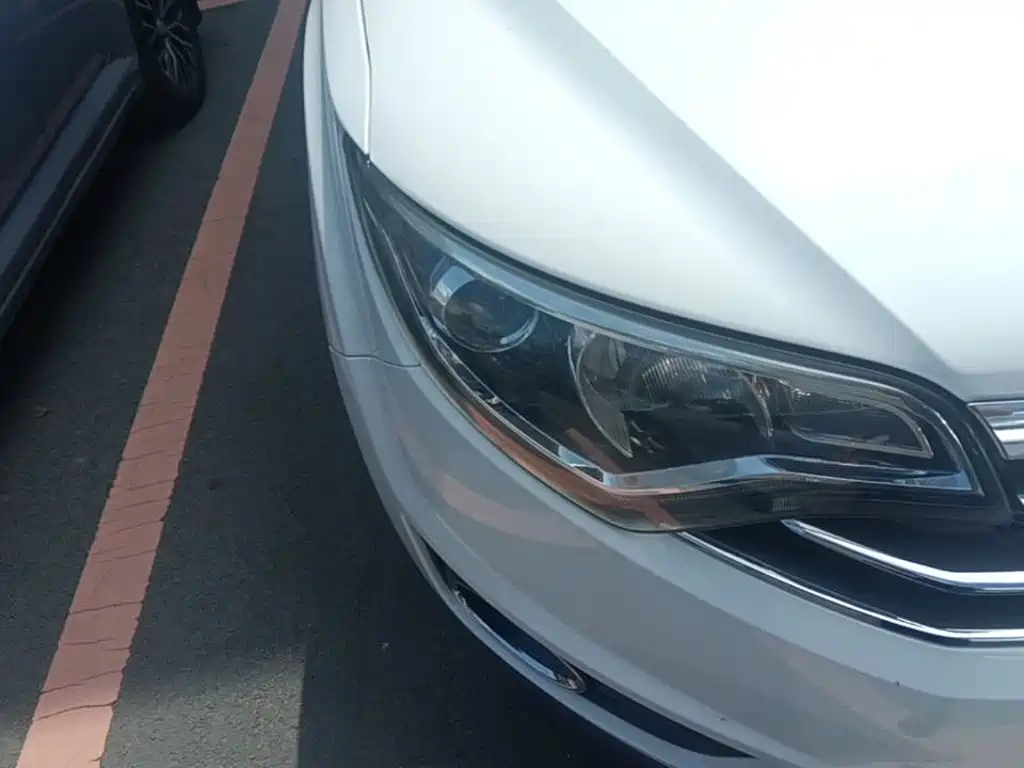 FAW Senya R7 2017 2016 1.6L Manual Luxury