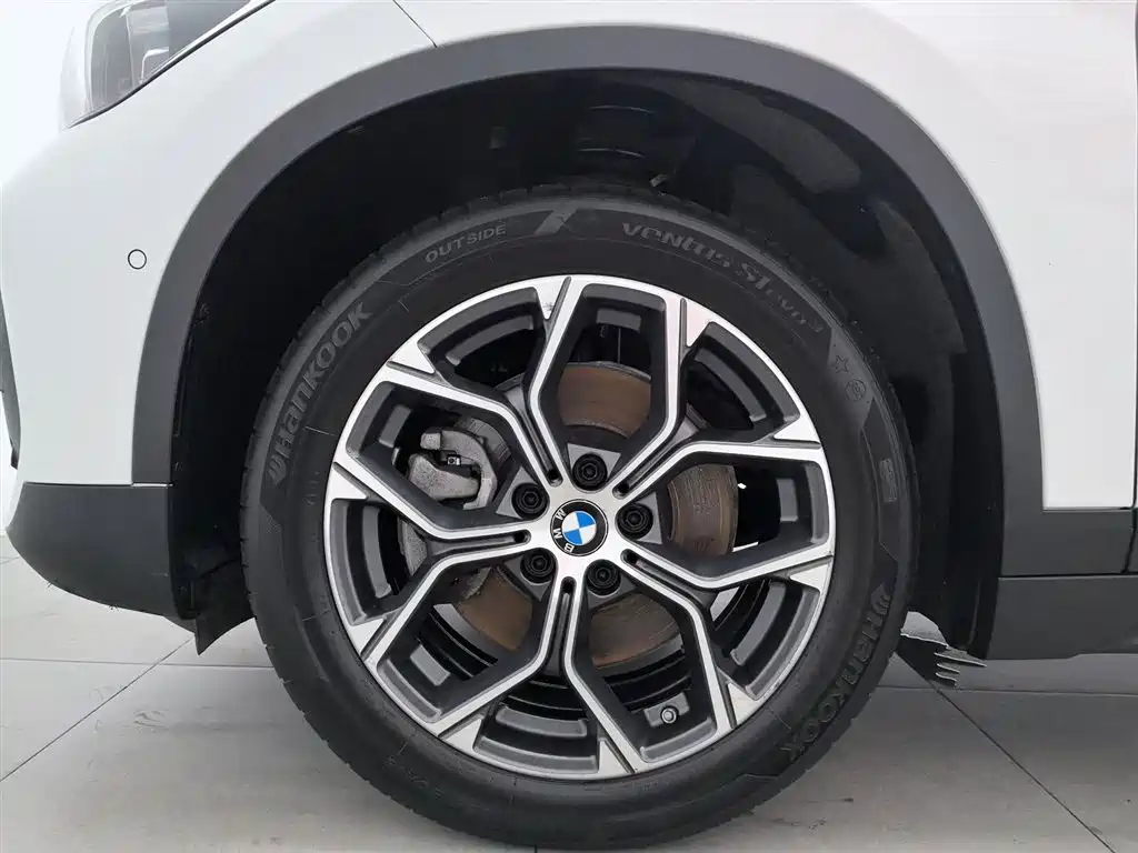 BMW X1 2020 sDrive25Li Leading Model фото 17
