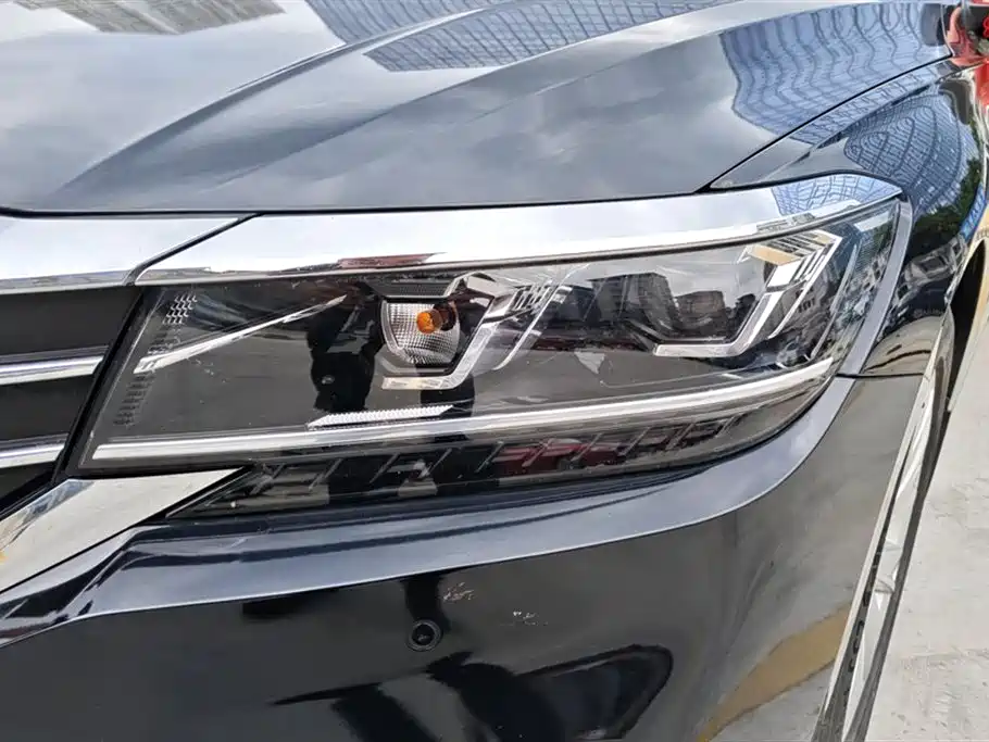Volkswagen Passat 2019 330TSI Elite (China V) фото 5