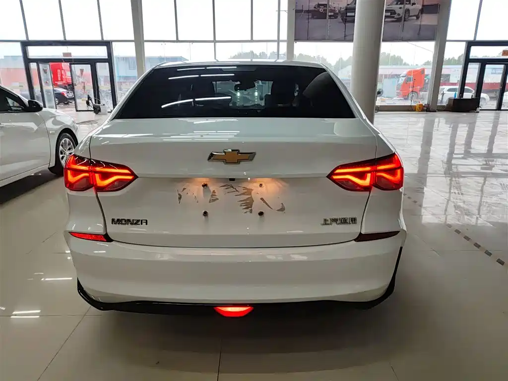 Chevrolet Monza 2023 1.5L DCT Enjoyment Edition фото 4