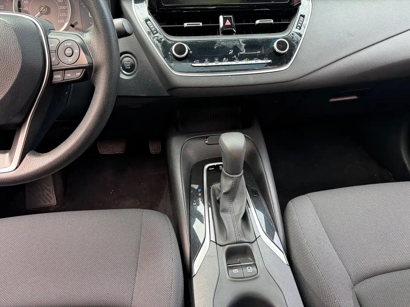 Toyota Levin 2021 185T CVT Luxury Edition фото 13