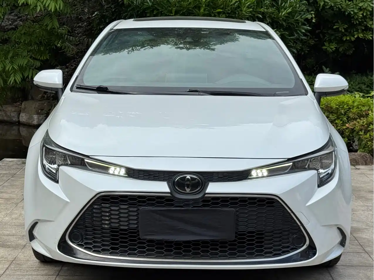 Toyota Levin 2021 185T CVT Luxury Edition фото 2