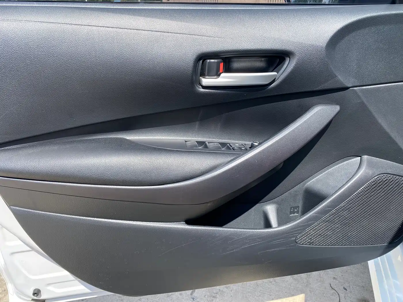 Toyota Corolla 2021 1.2T S-CVT Elite PLUS Edition фото 15
