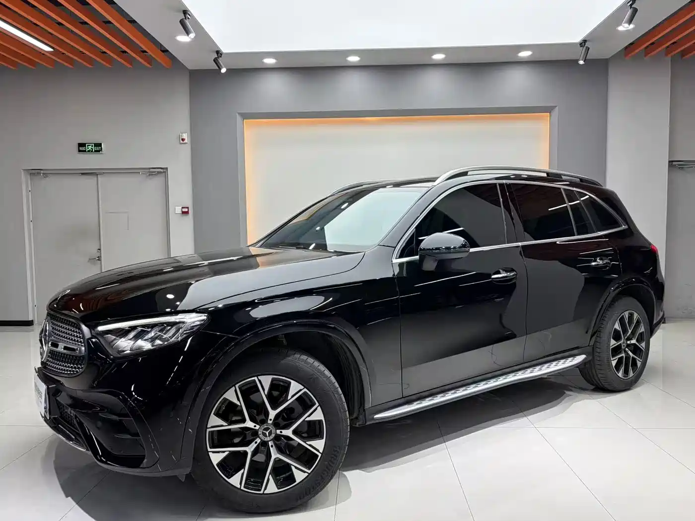 Mercedes-Benz GLC 2024 GLC 260 L 4MATIC Luxury 5-seater