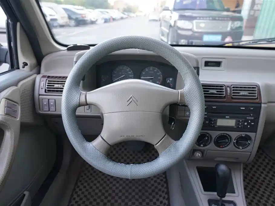 Citroën Fukang 2005 Model 1.6L Automatic 16V фото 5