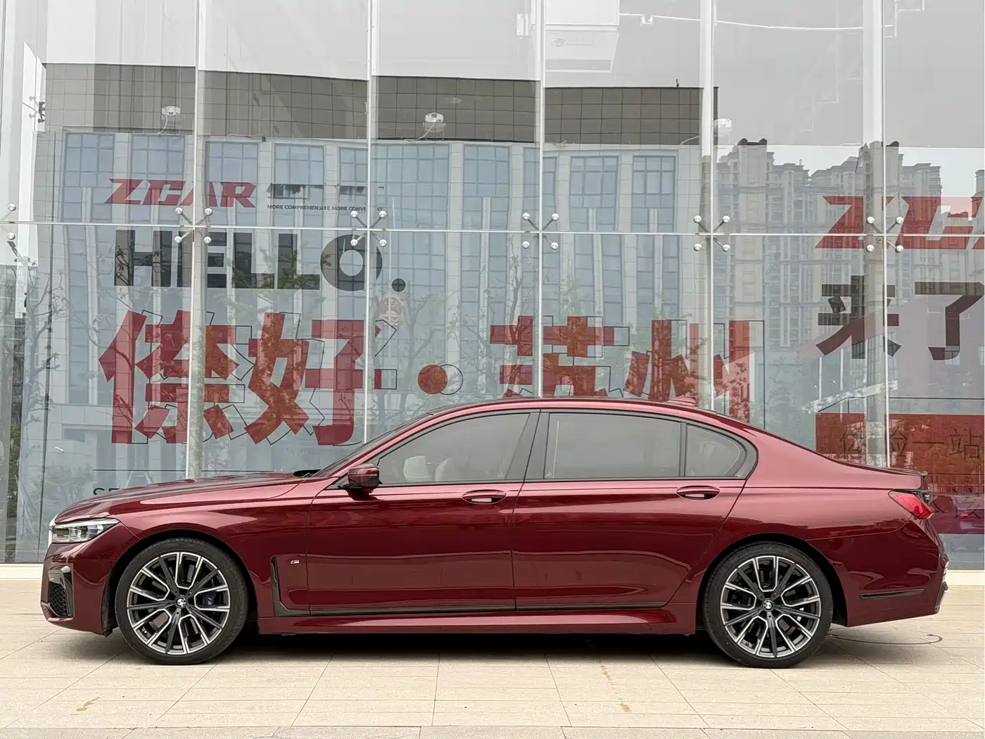 BMW 7 Series 2019 Facelift 740Li xDrive Executive M Sport Package фото 17