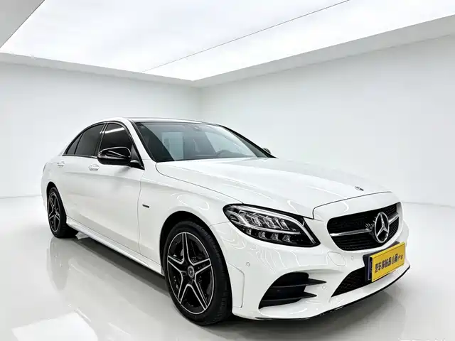 Mercedes-Benz C-Class 2020