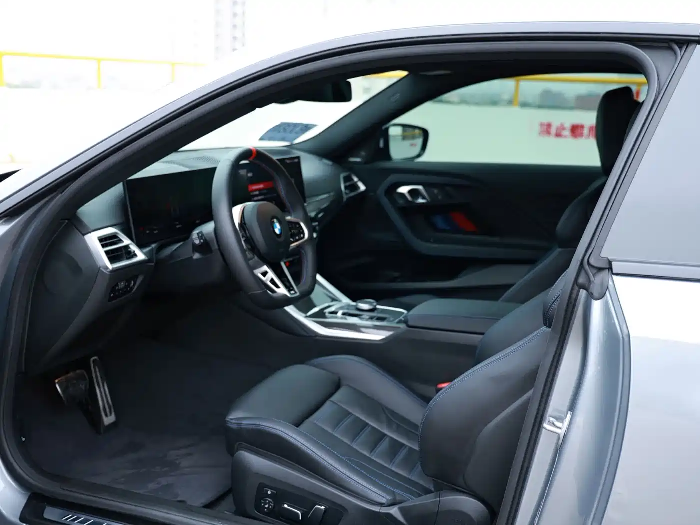 BMW M240I