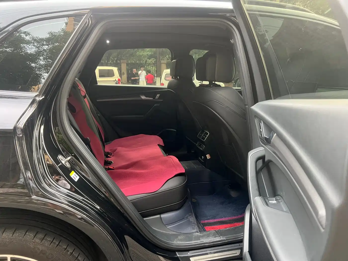 Audi Q5L 2023 45T Luxury Dynamic фото 14