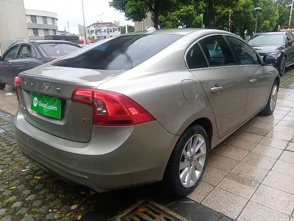 Volvo S60 2017 2016 S60L T4 Wisdom Edition