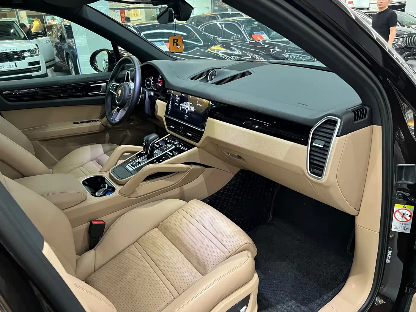 Porsche Cayenne 2019 Cayenne 3.0T фото 12