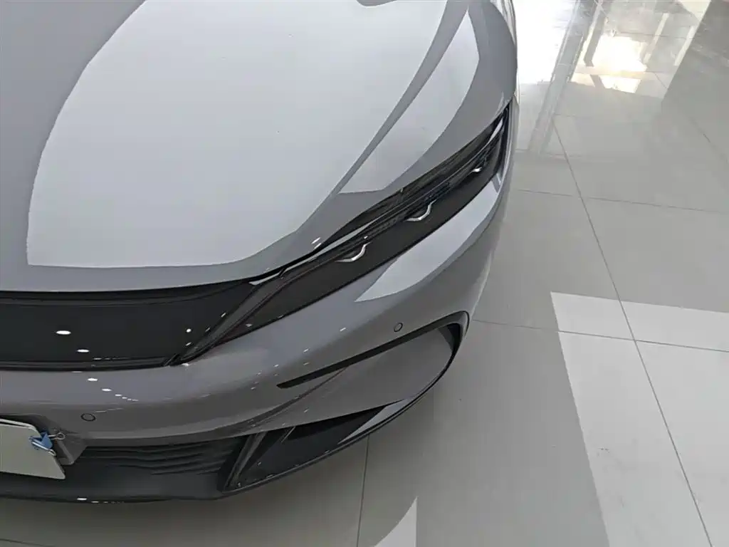 BYD Han 2025 Model EV 701KM LiDAR Smart Driving Version фото 24