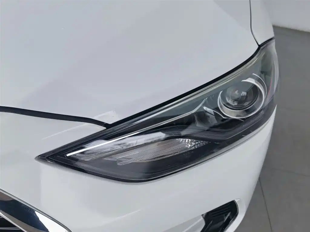 Hyundai Elantra 2020 1.4T DCT Dynamic·Vitality фото 7