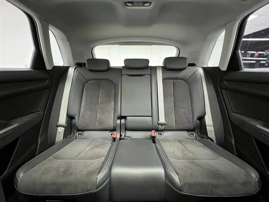 Audi Q3 2022 35 TFSI Fashion Dynamic фото 22