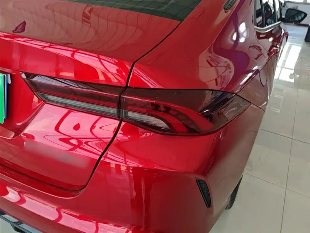 GAC Trumpchi Trumpchi Emkoo 2021 270T DCT J16 Edition фото 8