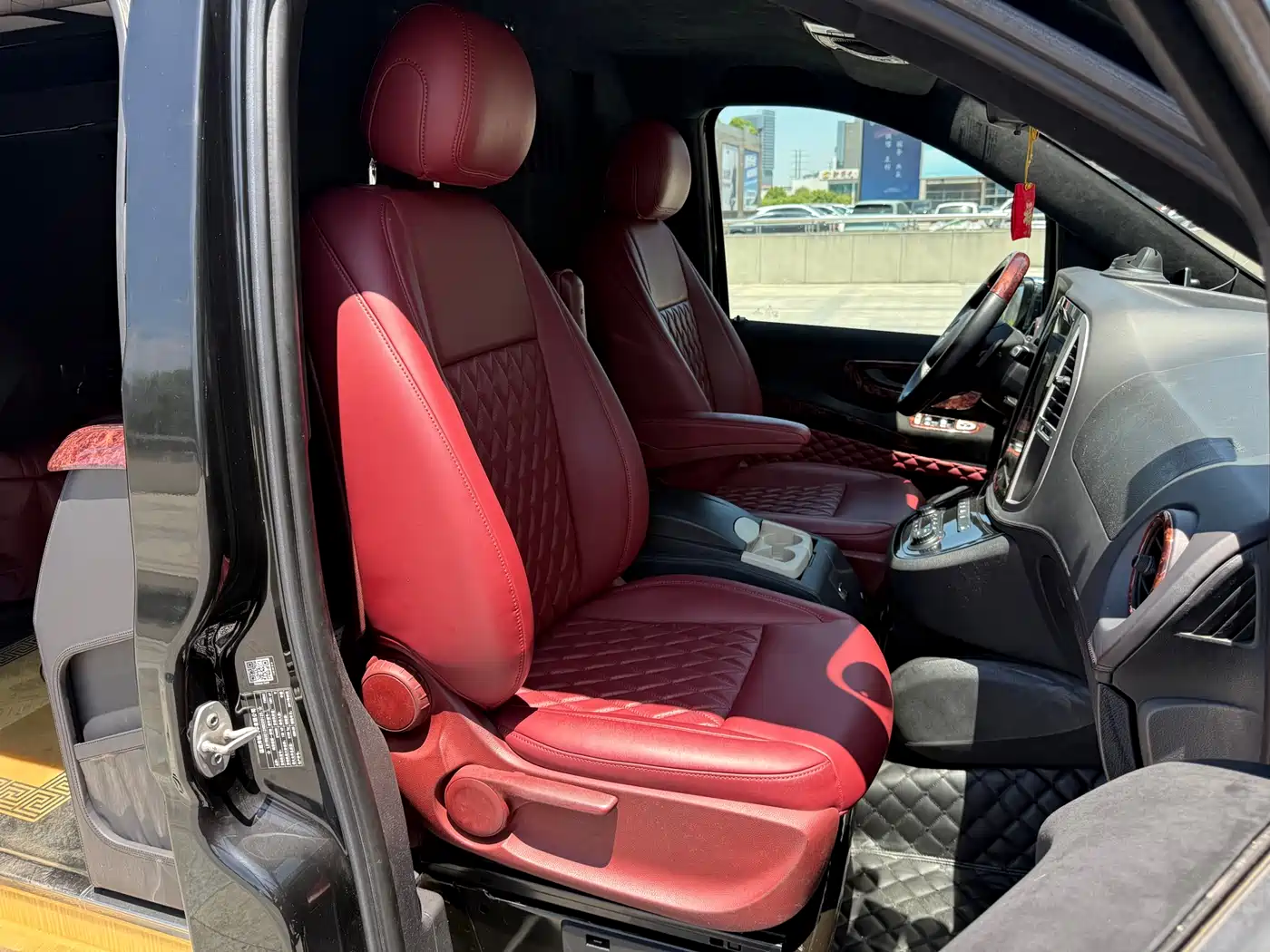 Mercedes-Benz Vito 2016 2.0T Elite 9-Seater фото 6