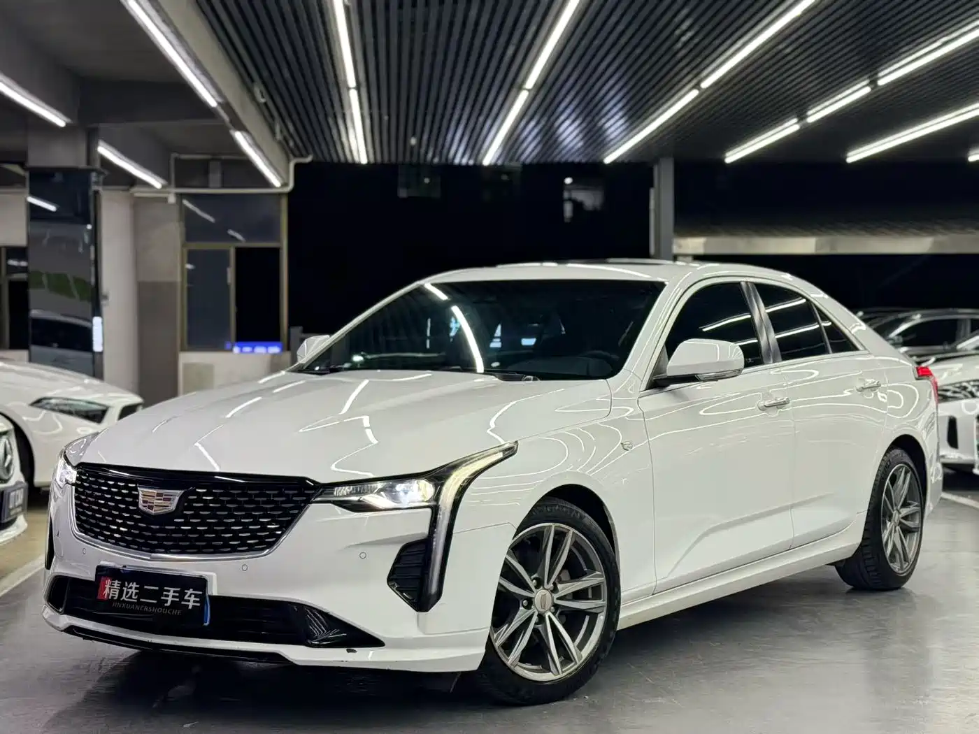 CADILLAC CT4