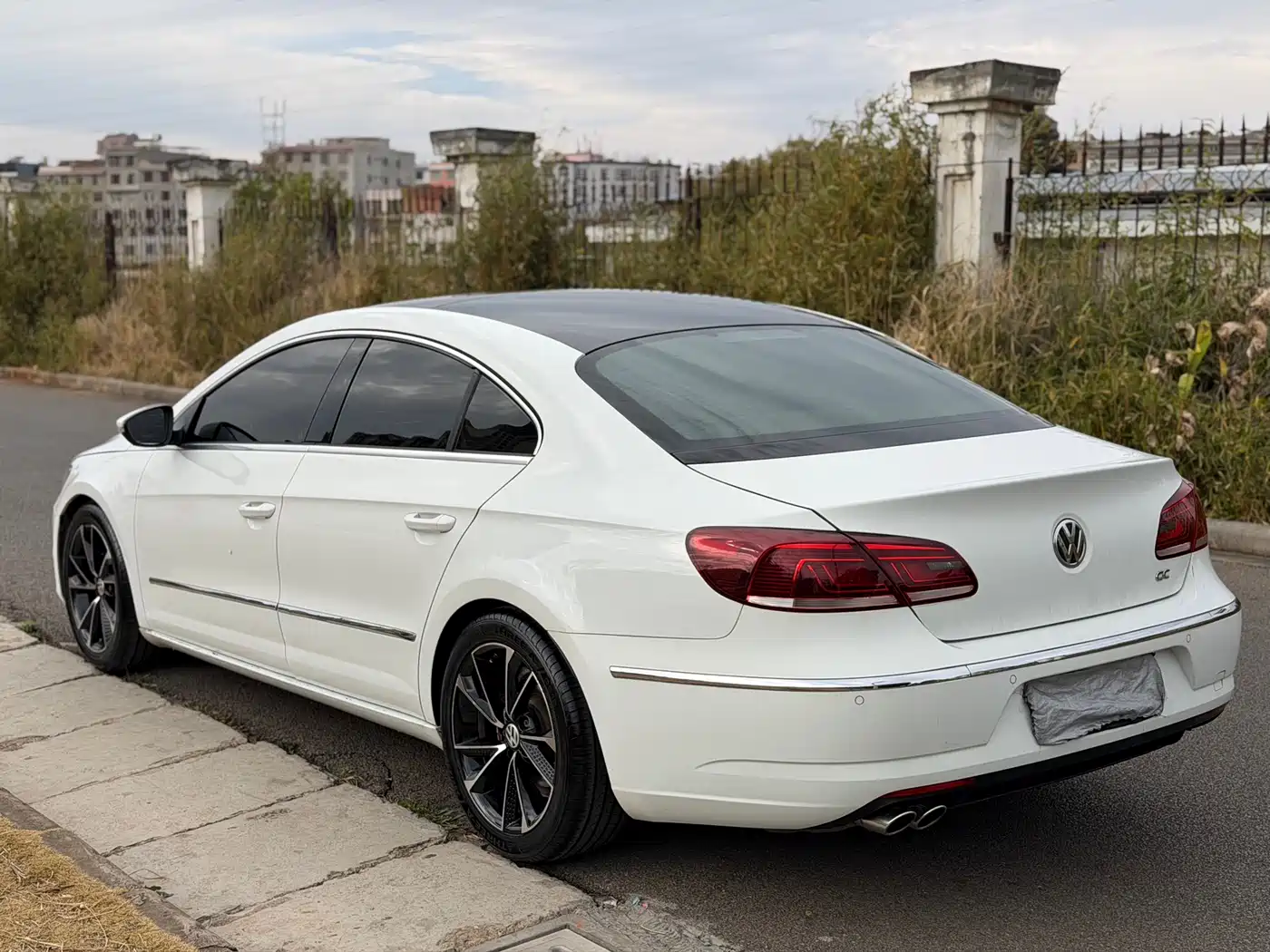 Volkswagen FAW-Volkswagen CC 2015 1.8TSI Premium фото 6