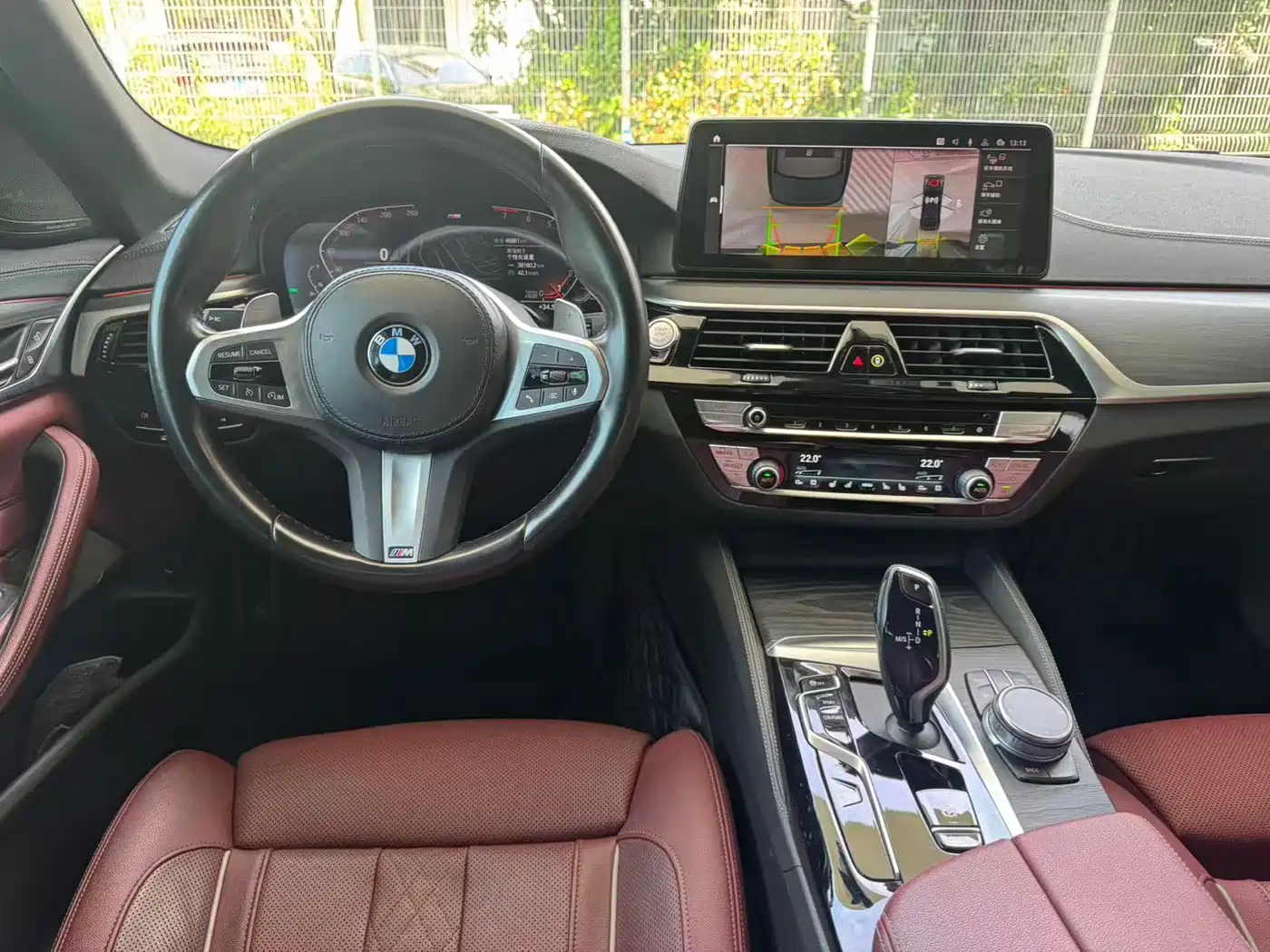 BMW 5 Series 2022 530Li Exclusive M Sport Package фото 11