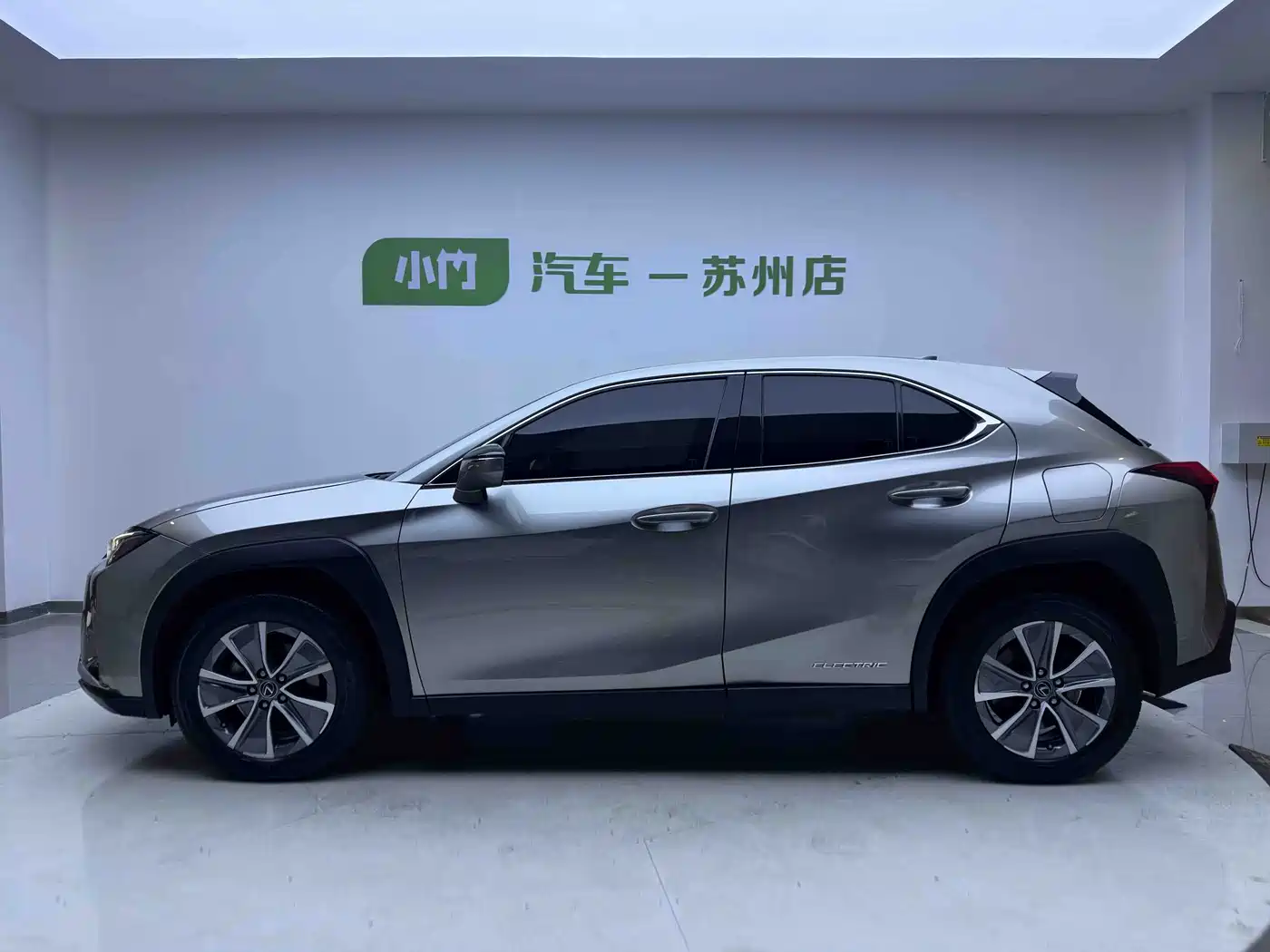 Lexus UX Electric 2022 2020 300e Pure Enjoyment Edition