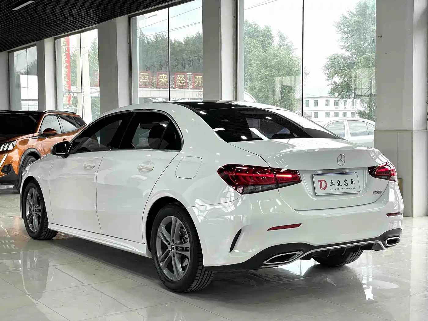 Mercedes-Benz A-Class 2022 Facelift A 180 L Sport Sedan фото 6