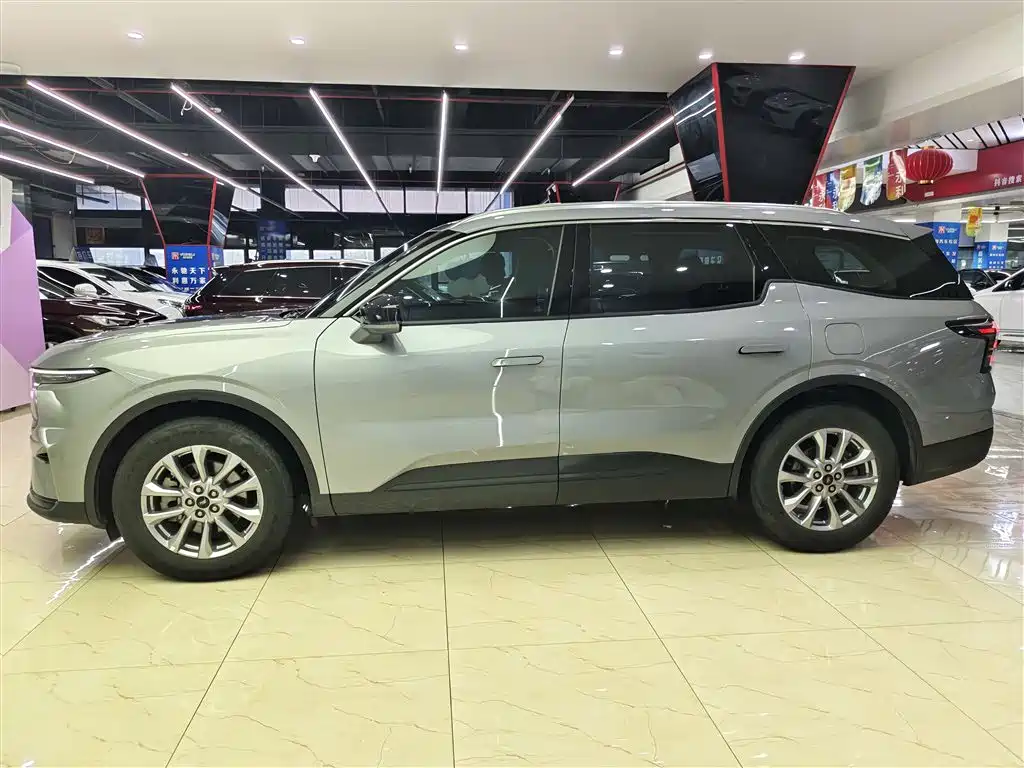 FORD SHARP WORLD