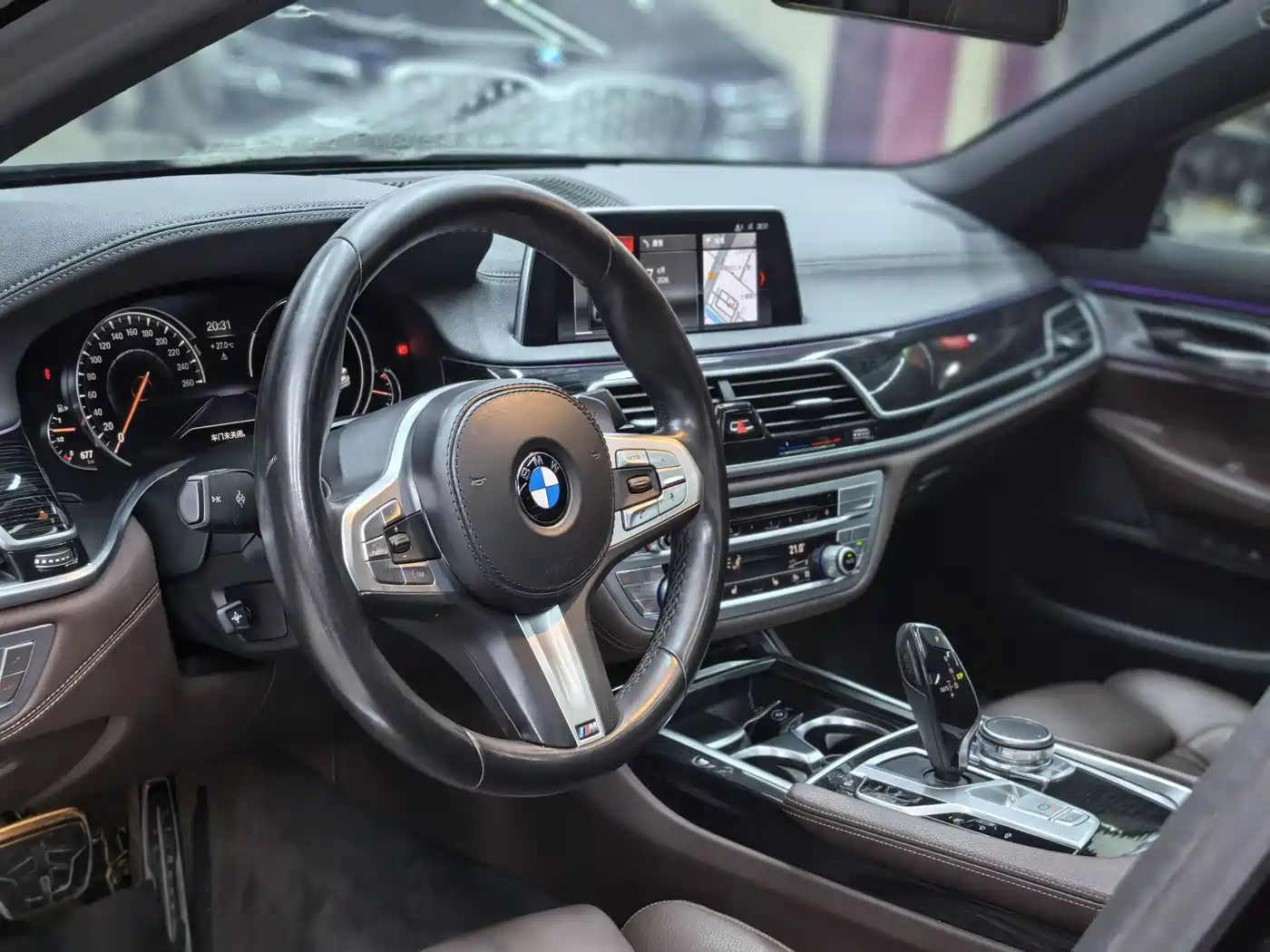 BMW 7 Series 2018 730Li Leading Type M Sport Package фото 14
