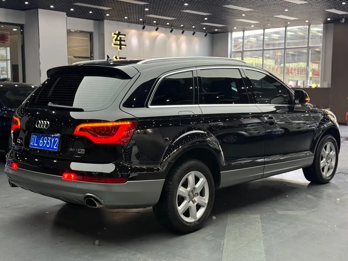 Audi Q7 2013 35 TFSI Comfort фото 5