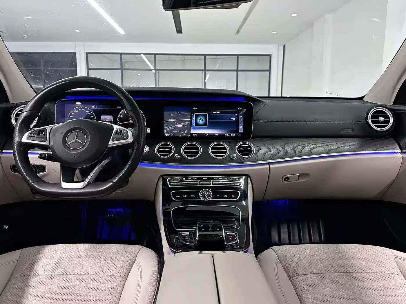 Mercedes-Benz E-Class 2017 E 300 L Sport Luxury фото 9