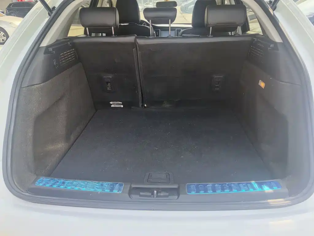Zotye SR7 2018 2017 1.5T CVT Magic Cube Road