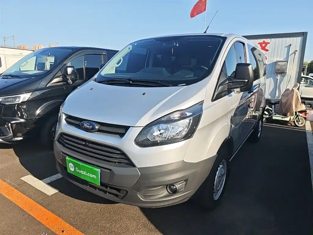 Ford Transit 2019 2.0T Gasoline Automatic Multi-Purpose Commercial Vehicle Short Wheelbase Low Roof 6-Seater China VI