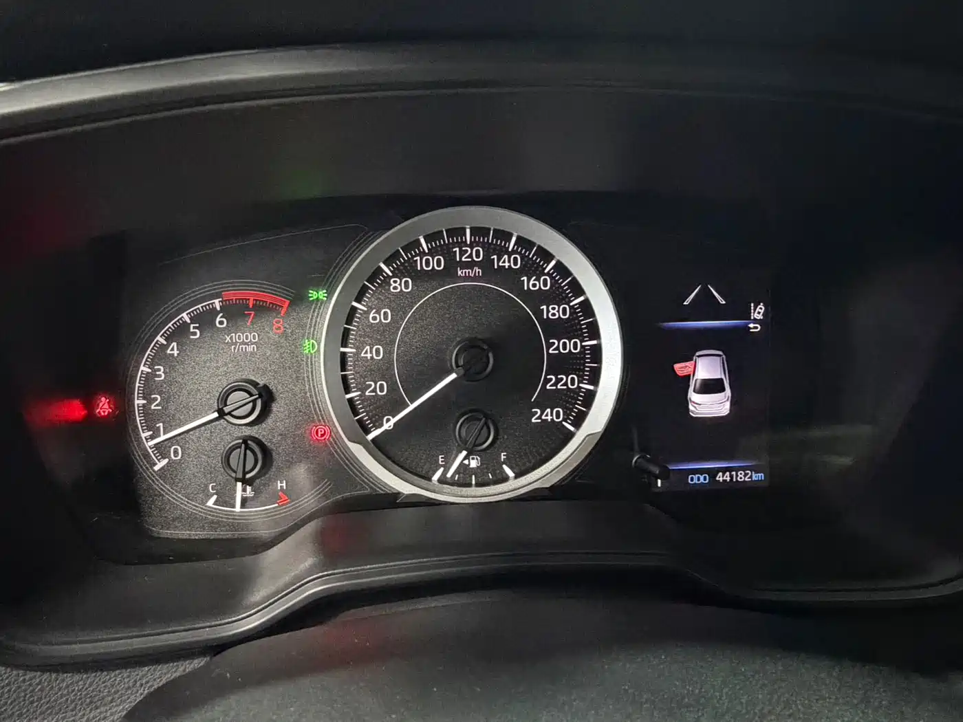 Toyota Corolla 2021 1.2T S-CVT Elite PLUS Edition фото 16