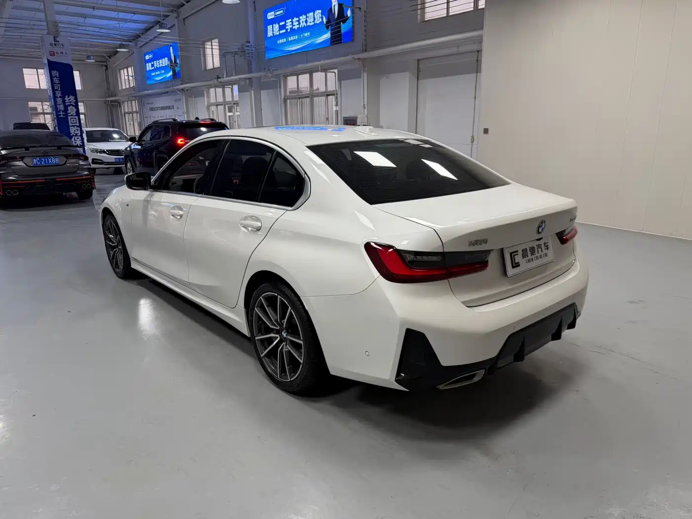 BMW 3-SERIES